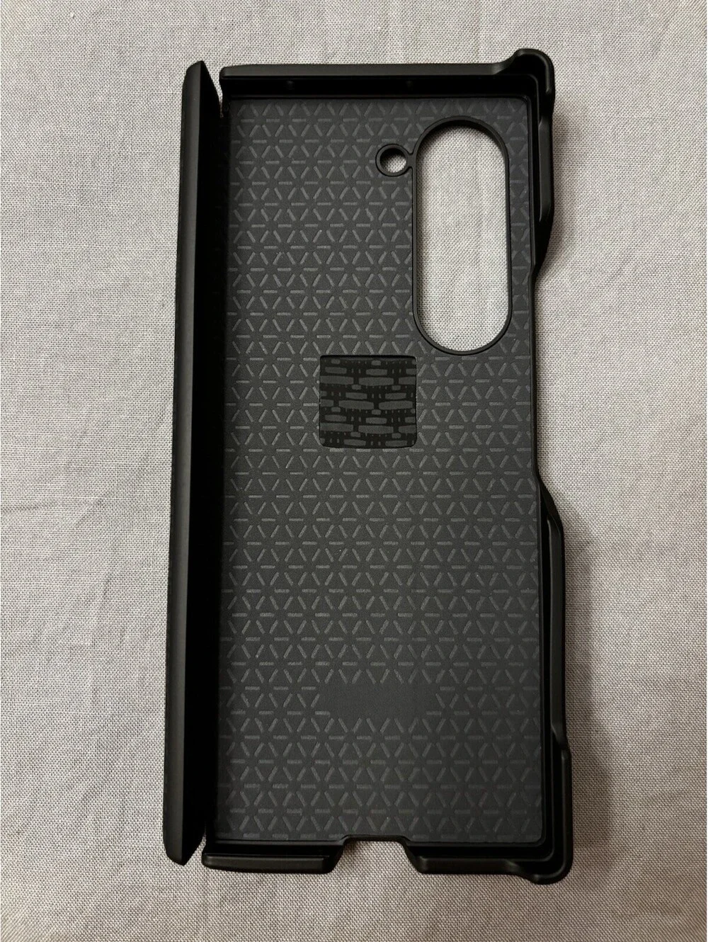Vizvera Galaxy Z Fold 6 Black Patterned Case with screen protector 2 pack